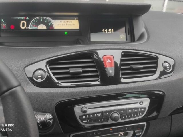 Черный Рено Сценик III, объемом двигателя 1.5 л и пробегом 265 тыс. км за 6500 $, фото 6 на Automoto.ua