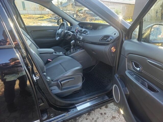 Черный Рено Сценик III, объемом двигателя 1.5 л и пробегом 254 тыс. км за 8500 $, фото 6 на Automoto.ua