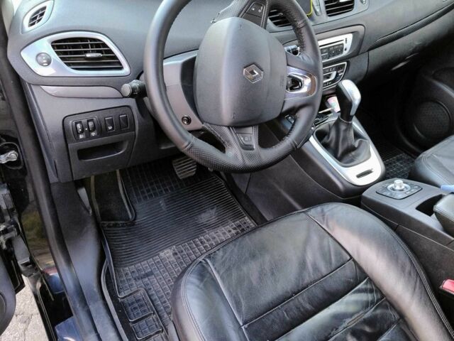 Черный Рено Сценик III, объемом двигателя 1.5 л и пробегом 247 тыс. км за 9500 $, фото 10 на Automoto.ua