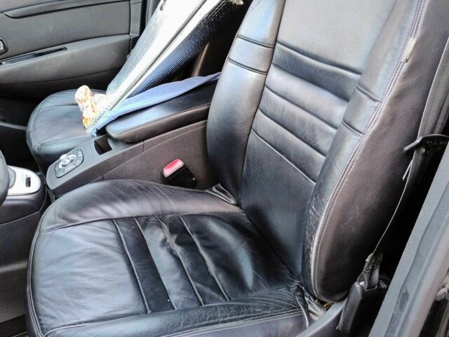 Черный Рено Сценик III, объемом двигателя 1.5 л и пробегом 247 тыс. км за 9500 $, фото 14 на Automoto.ua