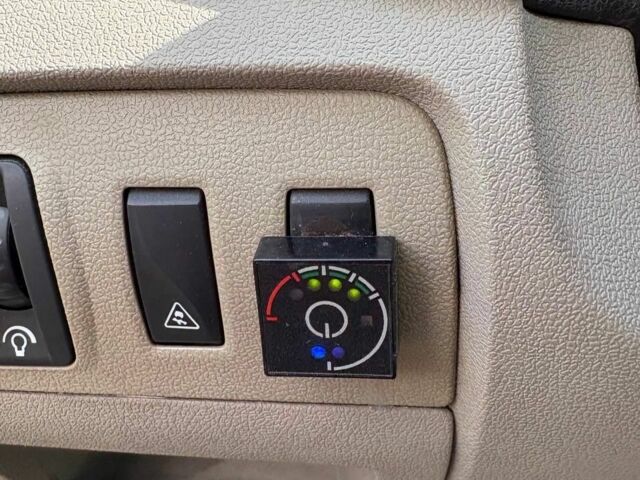 Коричневый Рено Сценик III, объемом двигателя 2 л и пробегом 239 тыс. км за 6900 $, фото 2 на Automoto.ua