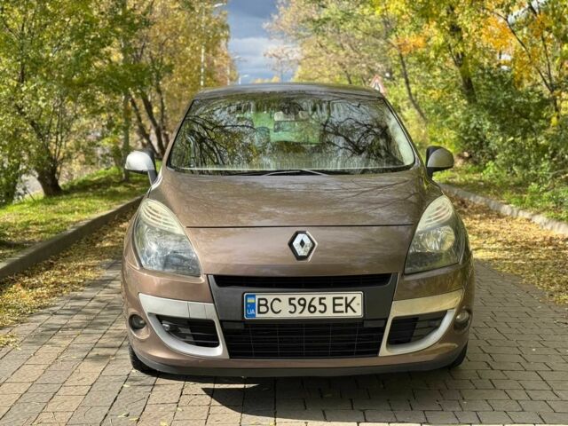 Коричневый Рено Сценик III, объемом двигателя 1.5 л и пробегом 226 тыс. км за 6500 $, фото 4 на Automoto.ua