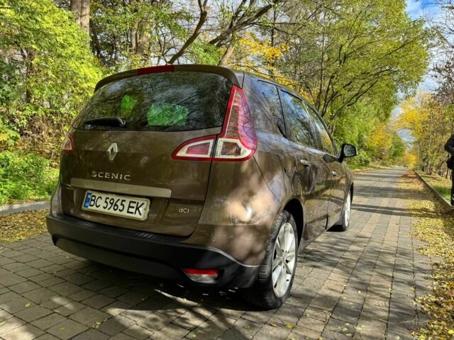 Коричневый Рено Сценик III, объемом двигателя 1.5 л и пробегом 226 тыс. км за 6500 $, фото 1 на Automoto.ua