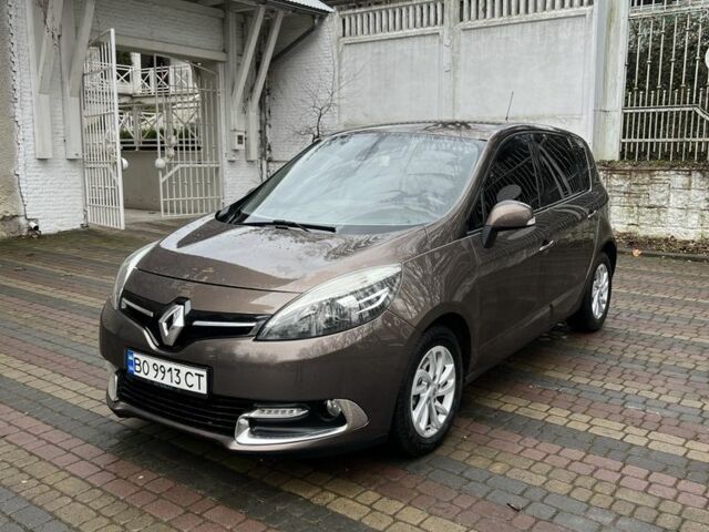 Коричневый Рено Сценик III, объемом двигателя 1.5 л и пробегом 241 тыс. км за 7350 $, фото 3 на Automoto.ua