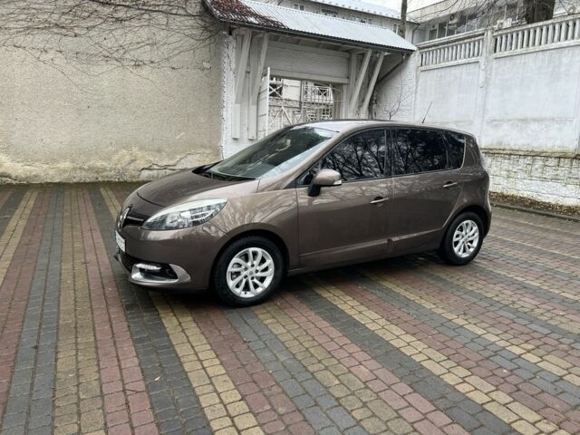 Коричневый Рено Сценик III, объемом двигателя 1.5 л и пробегом 241 тыс. км за 7350 $, фото 4 на Automoto.ua