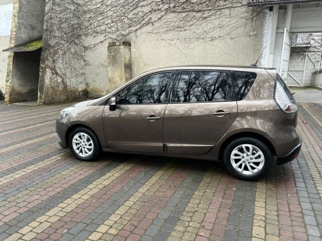 Коричневый Рено Сценик III, объемом двигателя 1.5 л и пробегом 241 тыс. км за 7350 $, фото 5 на Automoto.ua