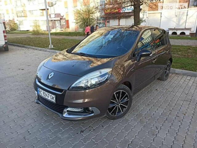 Коричневий Рено Сценік III, об'ємом двигуна 1.6 л та пробігом 210 тис. км за 7850 $, фото 7 на Automoto.ua