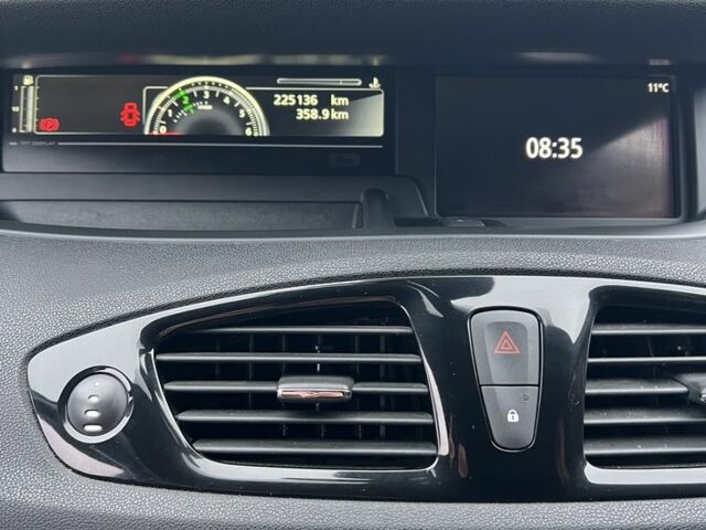 Коричневый Рено Сценик III, объемом двигателя 1.6 л и пробегом 225 тыс. км за 10700 $, фото 17 на Automoto.ua