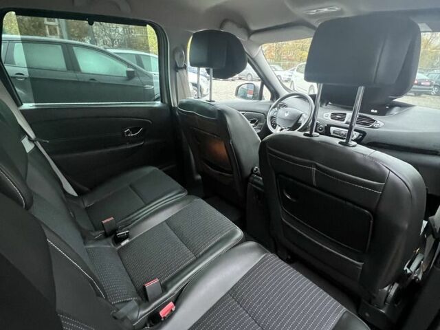 Коричневый Рено Сценик III, объемом двигателя 1.6 л и пробегом 225 тыс. км за 10700 $, фото 22 на Automoto.ua