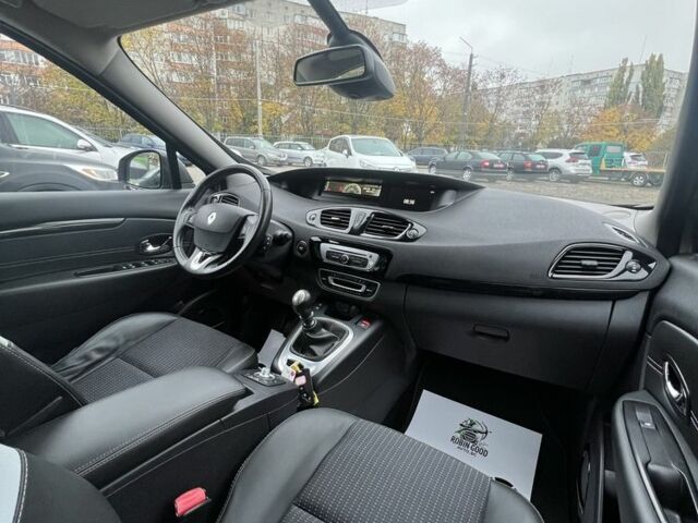 Коричневый Рено Сценик III, объемом двигателя 1.6 л и пробегом 225 тыс. км за 10700 $, фото 20 на Automoto.ua