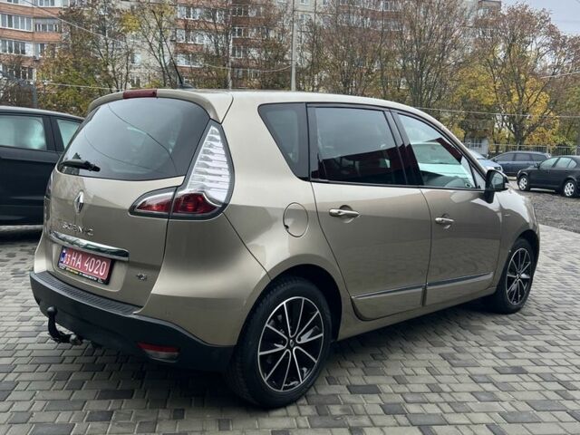 Коричневый Рено Сценик III, объемом двигателя 1.6 л и пробегом 225 тыс. км за 10700 $, фото 6 на Automoto.ua