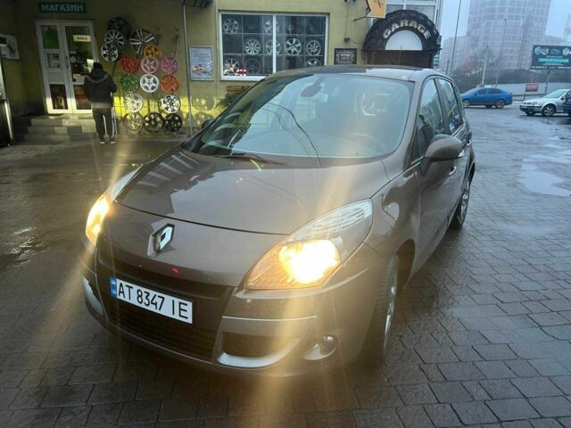 Коричневый Рено Сценик III, объемом двигателя 1.5 л и пробегом 260 тыс. км за 7500 $, фото 8 на Automoto.ua