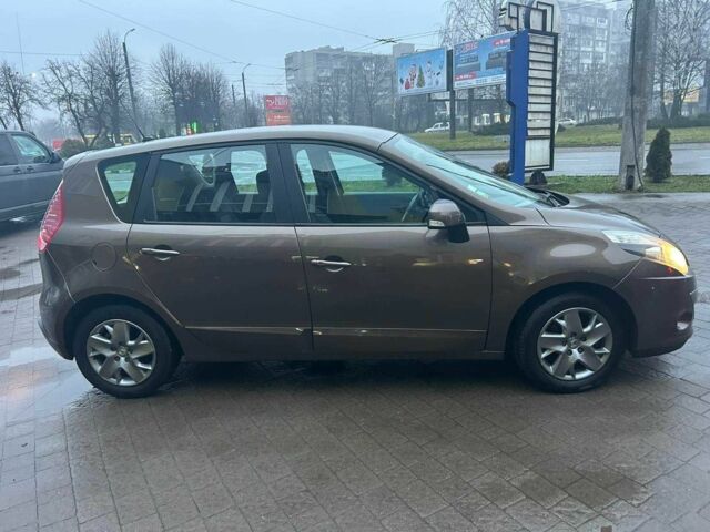 Коричневый Рено Сценик III, объемом двигателя 1.5 л и пробегом 260 тыс. км за 7500 $, фото 3 на Automoto.ua