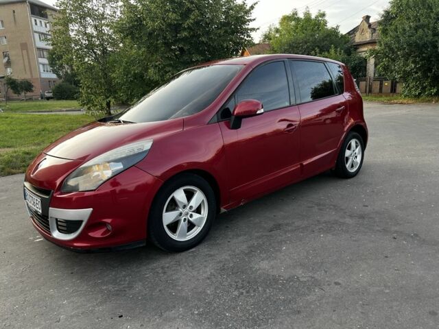 Красный Рено Сценик III, объемом двигателя 1.5 л и пробегом 300 тыс. км за 5800 $, фото 6 на Automoto.ua