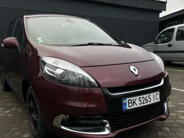 Червоний Рено Сценік III, об'ємом двигуна 1.5 л та пробігом 242 тис. км за 6800 $, фото 1 на Automoto.ua