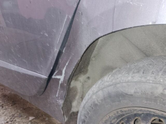 Рено Сценик III 2010 в Полтаве на Automoto.ua Серый Рено Сценик III, объемом двигателя 1.5 л и пробегом 204 тыс. км за 6500 $, фото 3 на Automoto.ua