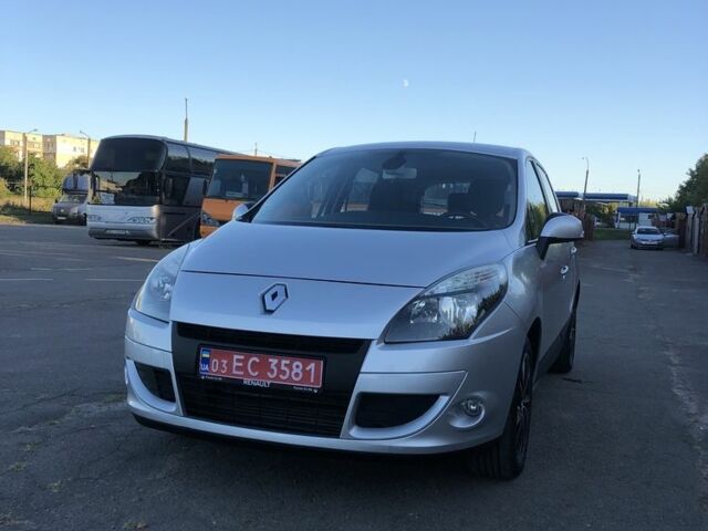 Сірий Рено Сценік III, об'ємом двигуна 0 л та пробігом 186 тис. км за 6600 $, фото 4 на Automoto.ua