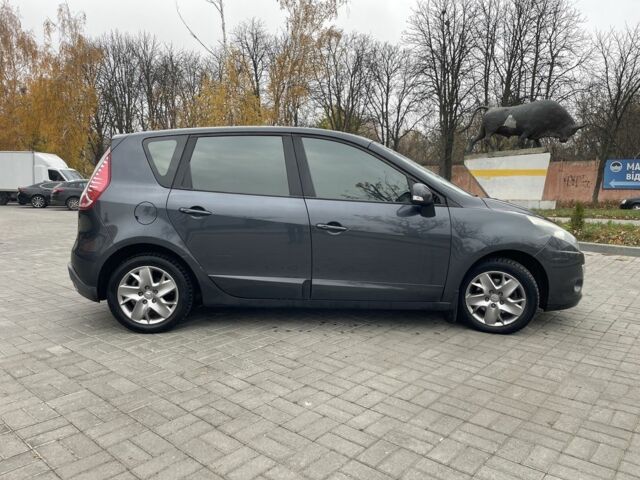 Сірий Рено Сценік III, об'ємом двигуна 1.5 л та пробігом 310 тис. км за 6700 $, фото 4 на Automoto.ua