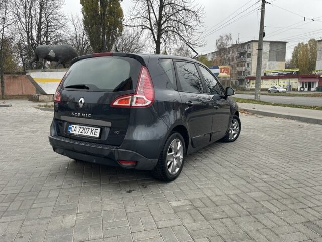 Сірий Рено Сценік III, об'ємом двигуна 1.5 л та пробігом 310 тис. км за 6700 $, фото 3 на Automoto.ua
