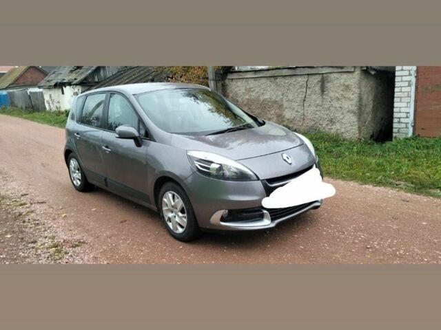 Серый Рено Сценик III, объемом двигателя 1.5 л и пробегом 251 тыс. км за 6800 $, фото 1 на Automoto.ua