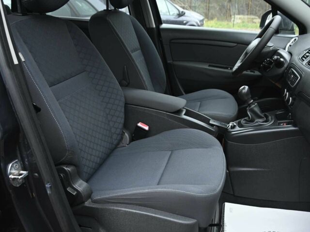 Серый Рено Сценик III, объемом двигателя 1.6 л и пробегом 206 тыс. км за 6999 $, фото 20 на Automoto.ua