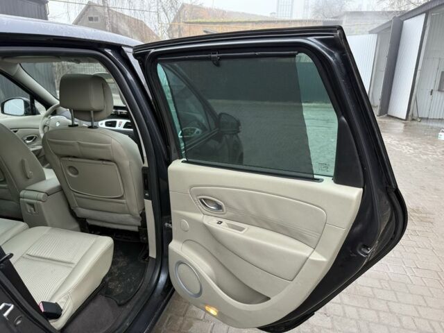 Серый Рено Сценик III, объемом двигателя 1.5 л и пробегом 208 тыс. км за 5700 $, фото 16 на Automoto.ua