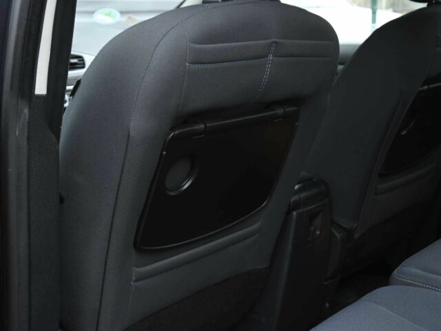 Серый Рено Сценик III, объемом двигателя 1.6 л и пробегом 206 тыс. км за 6999 $, фото 15 на Automoto.ua