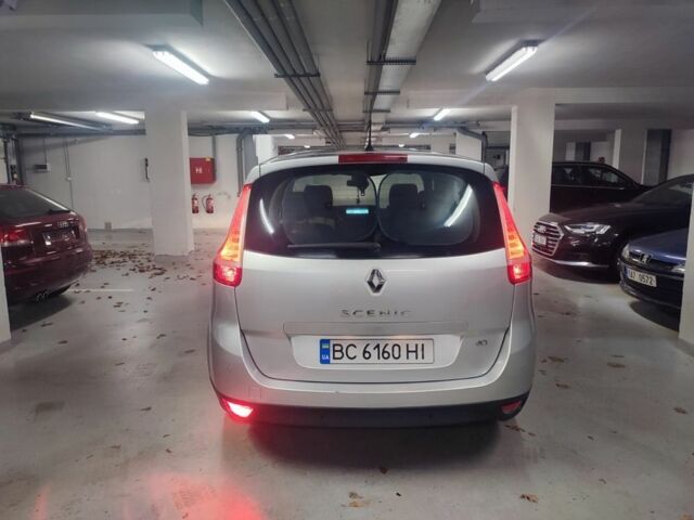 Серый Рено Сценик III, объемом двигателя 1.5 л и пробегом 260 тыс. км за 7000 $, фото 4 на Automoto.ua