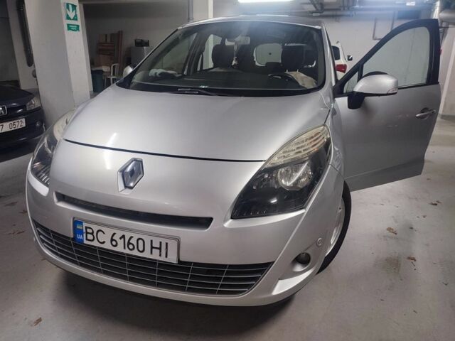 Серый Рено Сценик III, объемом двигателя 1.5 л и пробегом 260 тыс. км за 7000 $, фото 11 на Automoto.ua