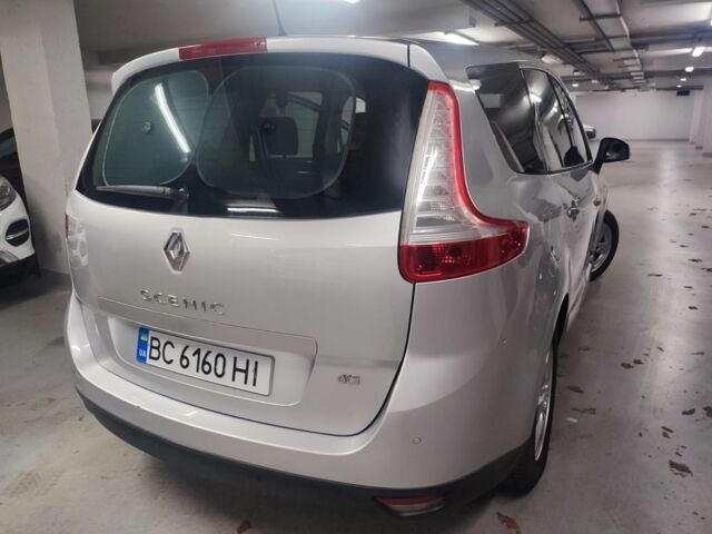 Серый Рено Сценик III, объемом двигателя 1.5 л и пробегом 260 тыс. км за 7000 $, фото 7 на Automoto.ua