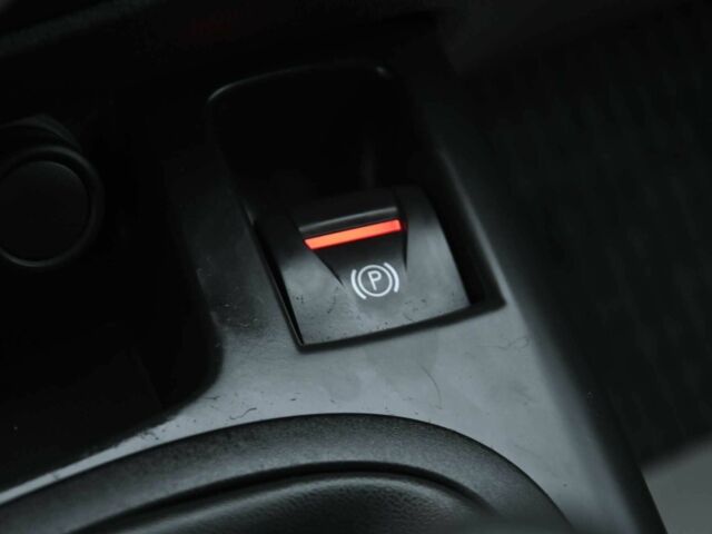 Серый Рено Сценик III, объемом двигателя 1.6 л и пробегом 206 тыс. км за 6999 $, фото 13 на Automoto.ua