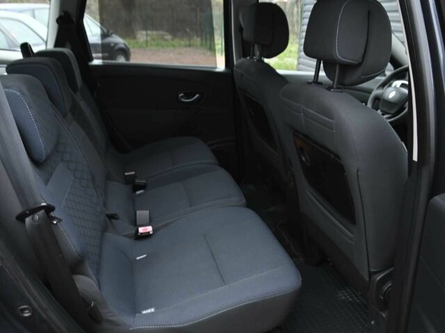 Серый Рено Сценик III, объемом двигателя 1.6 л и пробегом 206 тыс. км за 6999 $, фото 18 на Automoto.ua