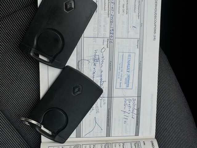 Серый Рено Сценик III, объемом двигателя 1.6 л и пробегом 269 тыс. км за 6900 $, фото 23 на Automoto.ua