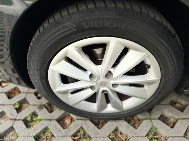 Серый Рено Сценик III, объемом двигателя 1.6 л и пробегом 269 тыс. км за 6900 $, фото 19 на Automoto.ua