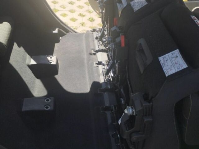 Серый Рено Сценик III, объемом двигателя 1.4 л и пробегом 172 тыс. км за 5300 $, фото 3 на Automoto.ua