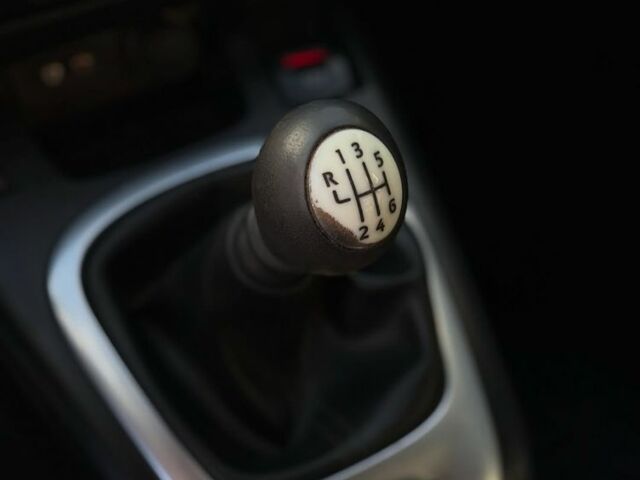 Серый Рено Сценик III, объемом двигателя 1.5 л и пробегом 278 тыс. км за 7900 $, фото 11 на Automoto.ua