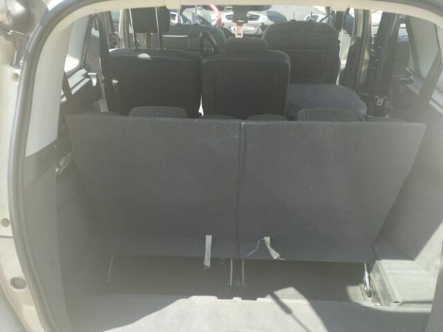 Серый Рено Сценик III, объемом двигателя 1.4 л и пробегом 172 тыс. км за 5300 $, фото 13 на Automoto.ua