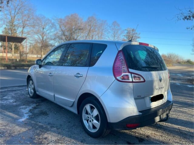 Сірий Рено Сценік III, об'ємом двигуна 1.9 л та пробігом 262 тис. км за 3999 $, фото 4 на Automoto.ua