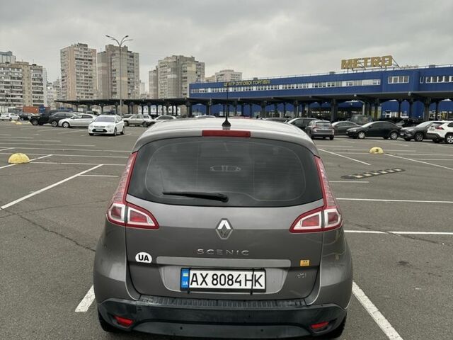 Серый Рено Сценик III, объемом двигателя 1.5 л и пробегом 224 тыс. км за 7500 $, фото 4 на Automoto.ua
