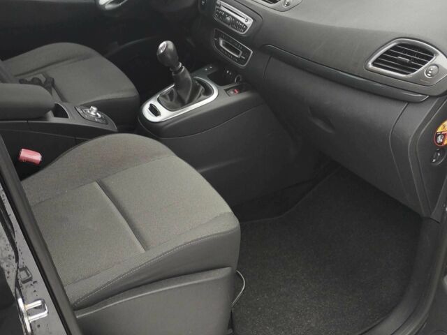 Серый Рено Сценик III, объемом двигателя 1.6 л и пробегом 235 тыс. км за 6850 $, фото 13 на Automoto.ua