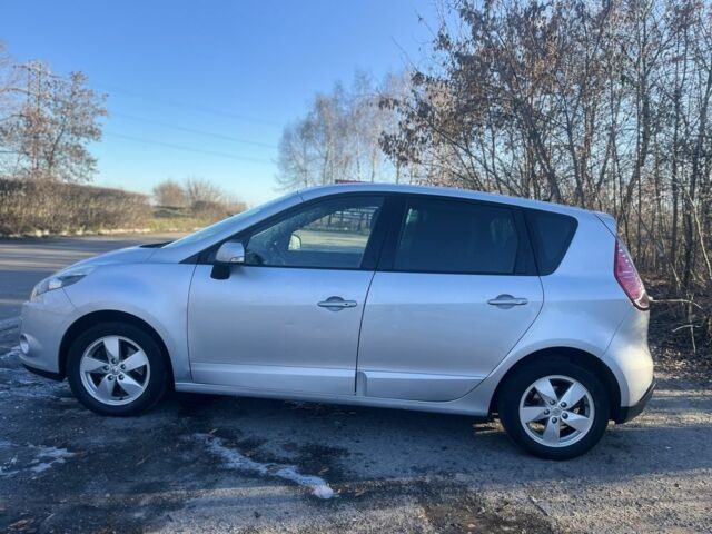 Сірий Рено Сценік III, об'ємом двигуна 1.9 л та пробігом 262 тис. км за 3999 $, фото 6 на Automoto.ua