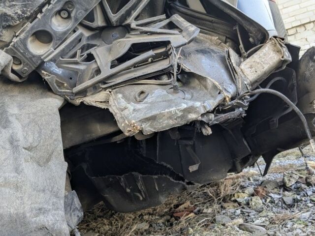 Серый Рено Сценик III, объемом двигателя 1.5 л и пробегом 280 тыс. км за 3500 $, фото 9 на Automoto.ua