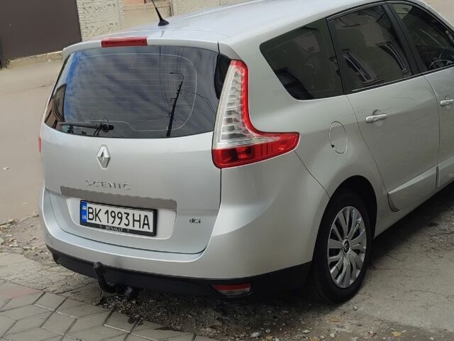 Сірий Рено Сценік III, об'ємом двигуна 1.5 л та пробігом 3 тис. км за 8500 $, фото 10 на Automoto.ua
