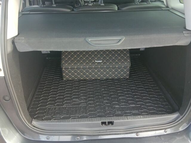 Серый Рено Сценик III, объемом двигателя 1.5 л и пробегом 245 тыс. км за 7800 $, фото 7 на Automoto.ua