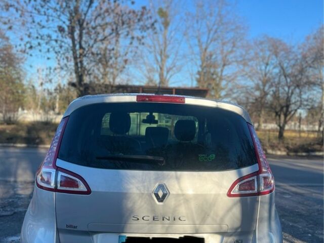 Сірий Рено Сценік III, об'ємом двигуна 1.9 л та пробігом 262 тис. км за 3999 $, фото 5 на Automoto.ua
