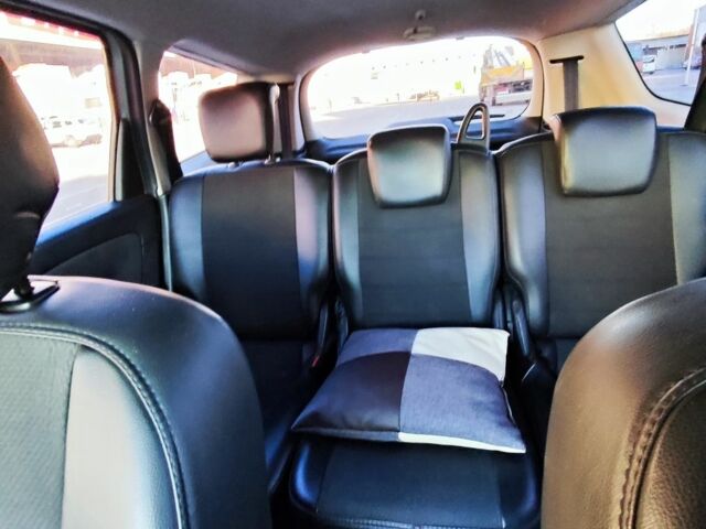 Серый Рено Сценик III, объемом двигателя 1.5 л и пробегом 295 тыс. км за 7500 $, фото 6 на Automoto.ua