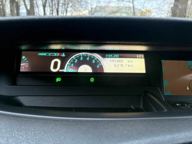 Серый Рено Сценик III, объемом двигателя 1.4 л и пробегом 196 тыс. км за 8000 $, фото 21 на Automoto.ua