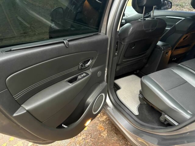 Серый Рено Сценик III, объемом двигателя 1.4 л и пробегом 196 тыс. км за 8000 $, фото 12 на Automoto.ua