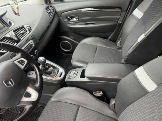 Сірий Рено Сценік III, об'ємом двигуна 1.5 л та пробігом 257 тис. км за 7400 $, фото 18 на Automoto.ua