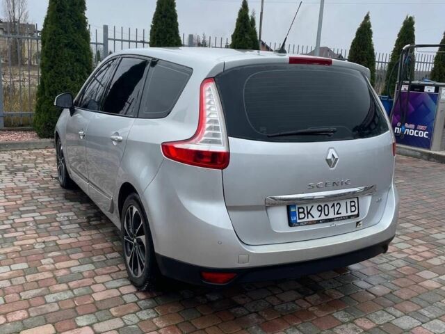 Сірий Рено Сценік III, об'ємом двигуна 1.6 л та пробігом 322 тис. км за 7900 $, фото 5 на Automoto.ua